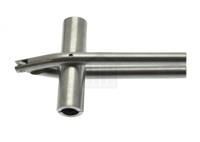 Tool to grip spinon/spinoff shafts ensuring tight connection